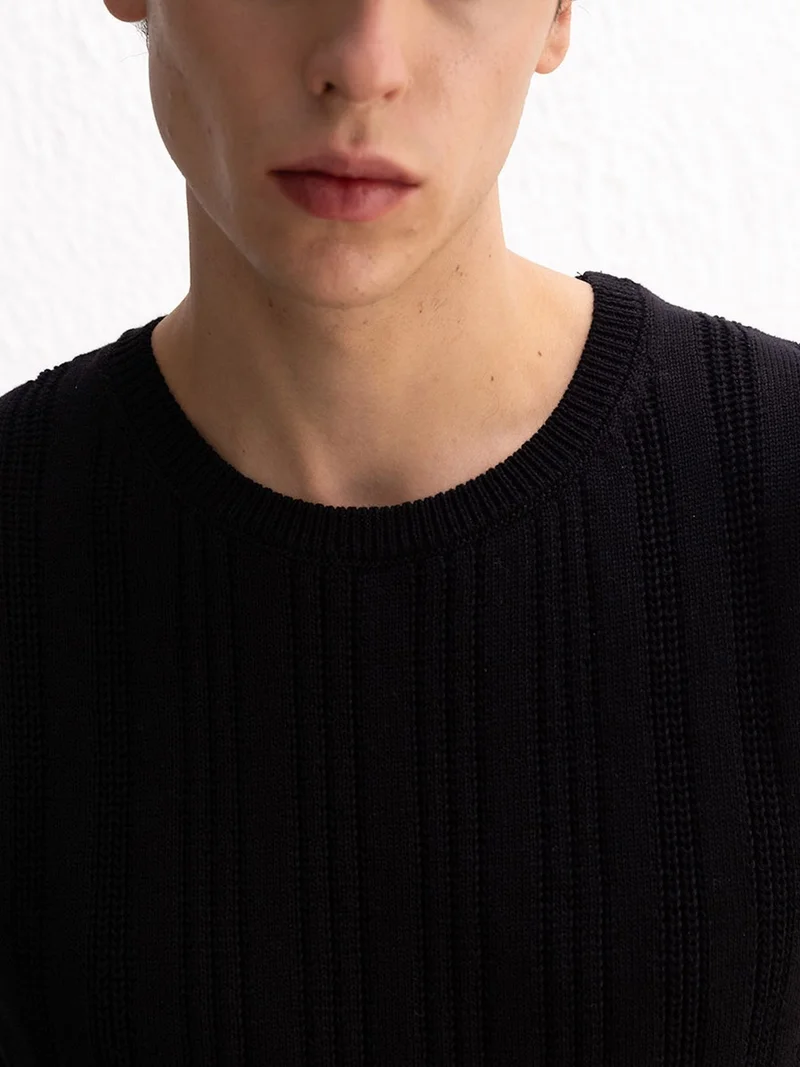 Giesto Black GIESTO Ribbed Crew Neck Sleeveless T-Shirt for Men | Best Price UAE